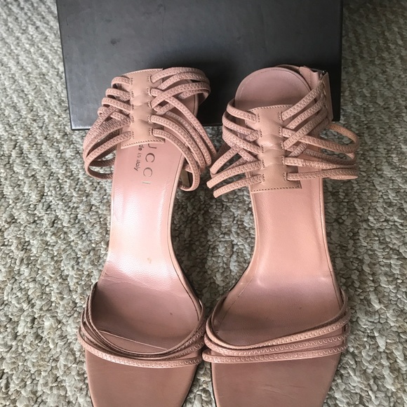 💓GUCCI SANDALS💓 - Picture 3 of 4